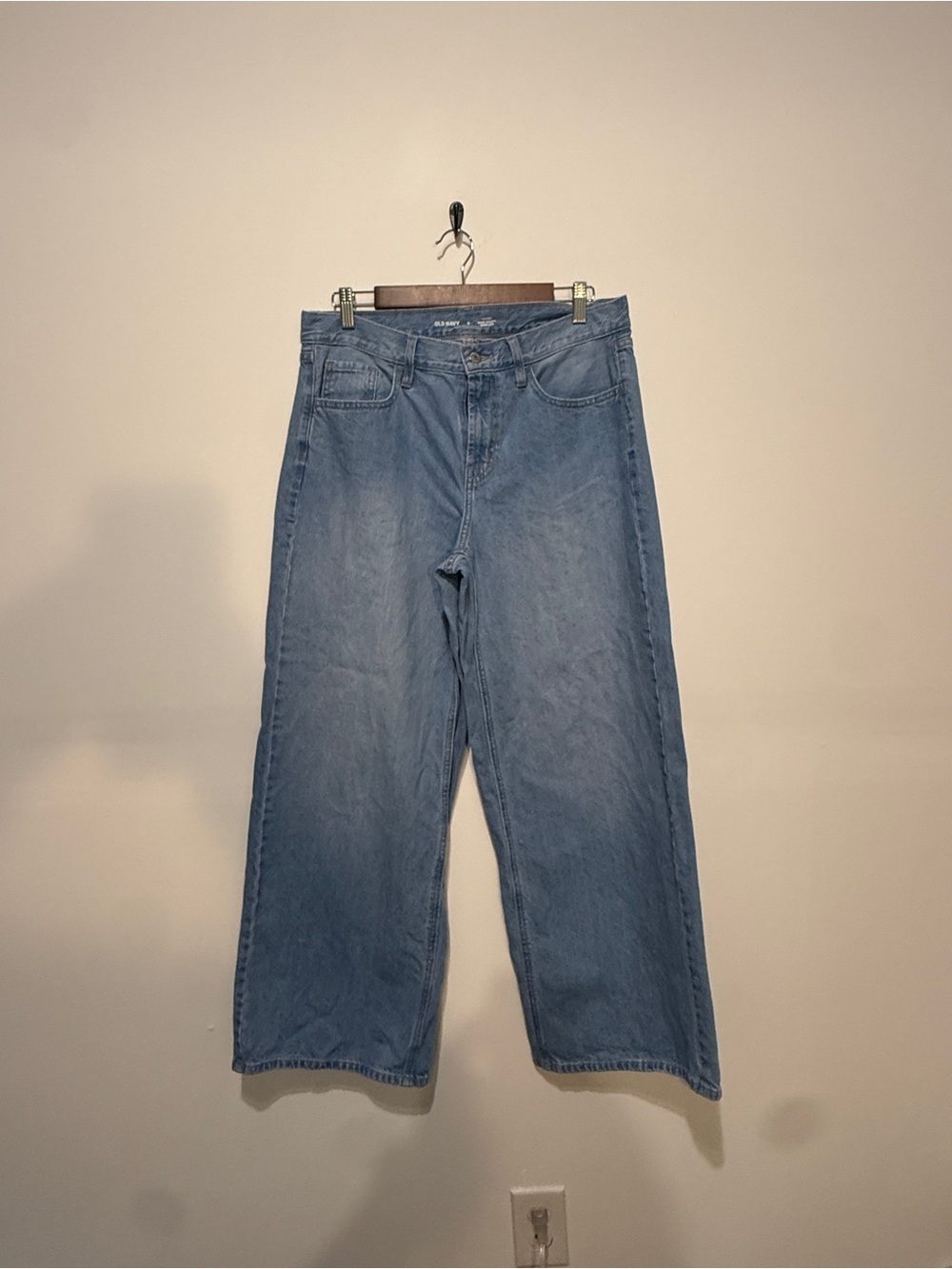 NWOT Old Navy Size 8 Wow Baggy Wide Leg